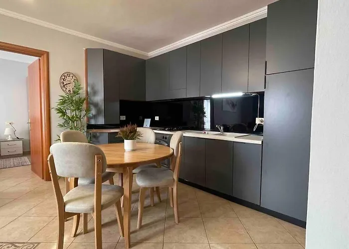 Appartamento 34 ° Bs Tirana